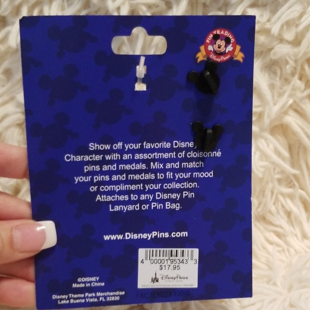 Disney Parks Tinkerbell Pin & Lanyard Metal - Picture 2 of 2